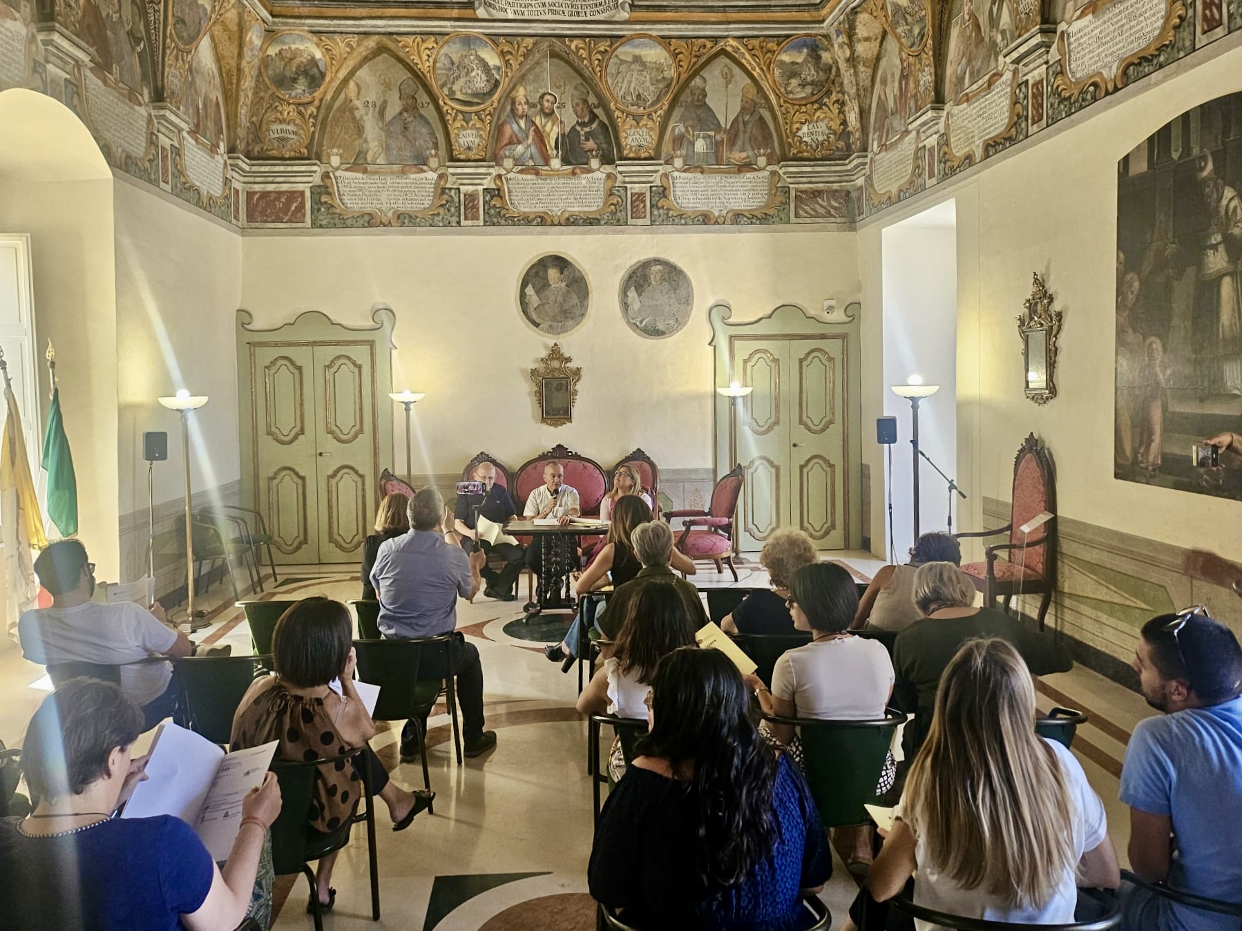Nelle trame della povertà